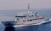 Итальянский корабль-шпион вошел в Черное море